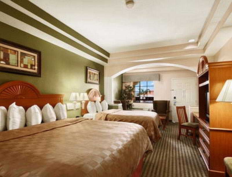 Days & By Wyndham Hobby Airport 3*